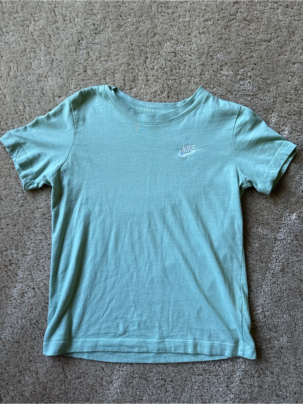 Nike tee